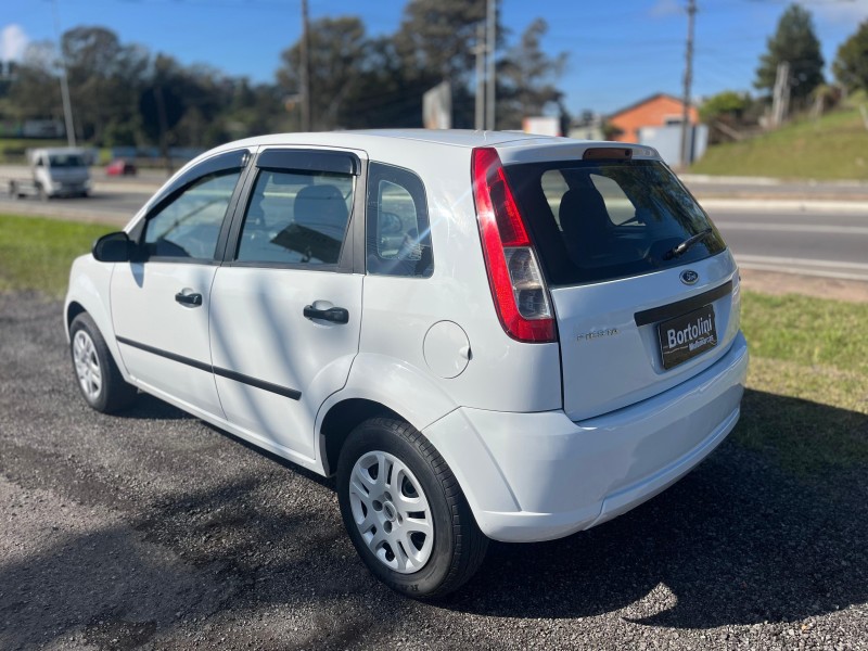 FIESTA 1.6 MPI HATCH 8V FLEX 4P MANUAL - 2010 - FARROUPILHA