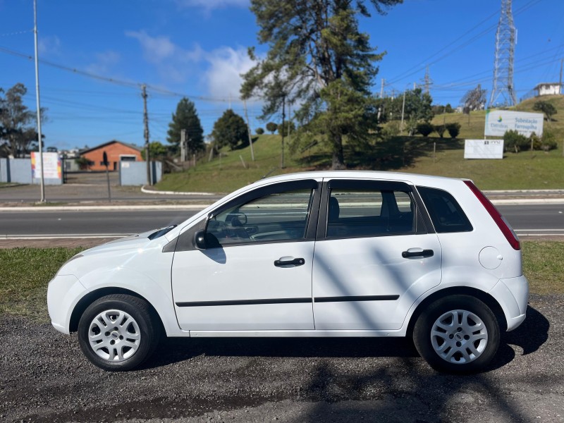 FIESTA 1.6 MPI HATCH 8V FLEX 4P MANUAL - 2010 - FARROUPILHA