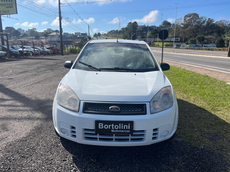 FIESTA 1.6 MPI HATCH 8V FLEX 4P MANUAL - 2010 - FARROUPILHA