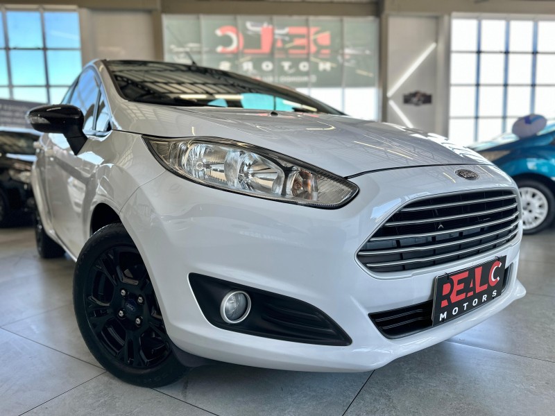 FIESTA 1.6 SE HATCH 16V FLEX 4P AUTOMÁTICO - 2014 - CAXIAS DO SUL