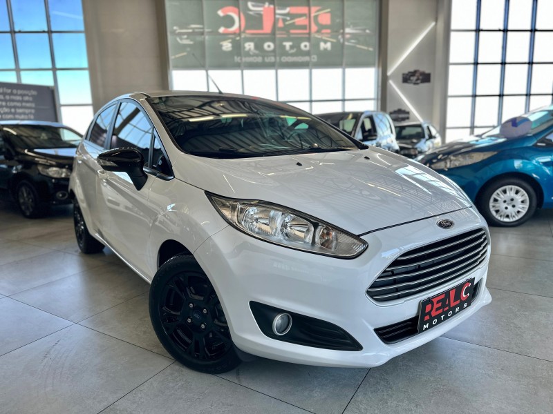 FIESTA 1.6 SE HATCH 16V FLEX 4P AUTOMÁTICO - 2014 - CAXIAS DO SUL