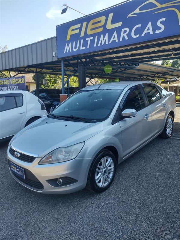 FOCUS 2.0 GLX SEDAN 16V GASOLINA 4P AUTOMÁTICO