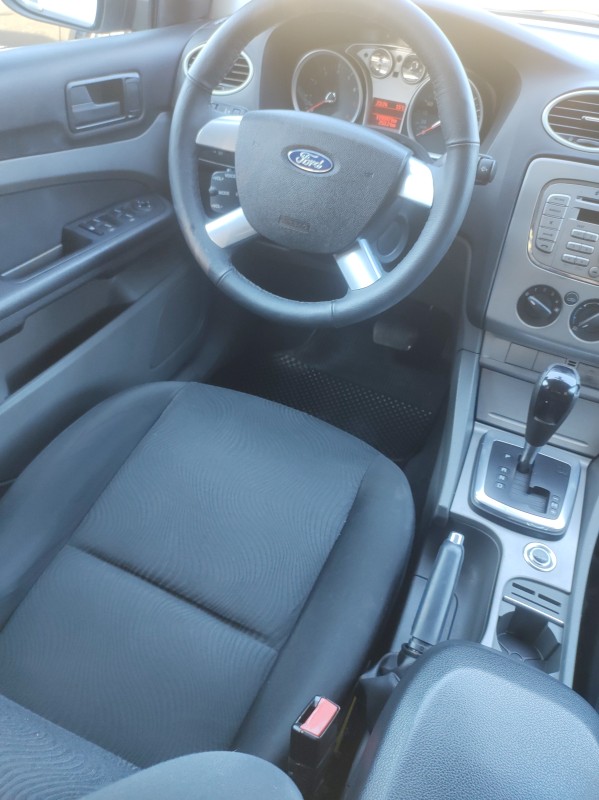FOCUS 2.0 GLX SEDAN 16V GASOLINA 4P AUTOMÁTICO - 2013 - VALE REAL
