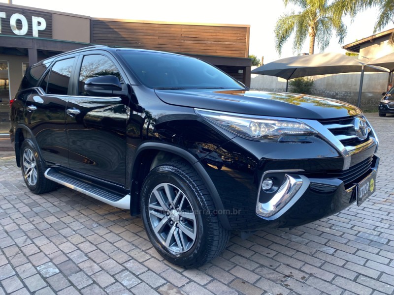 HILUX SW4 2.8 SRX 4X4 16V TURBO INTERCOOLER DIESEL 4P AUTOMÁTICO - 2019 - DOIS IRMãOS