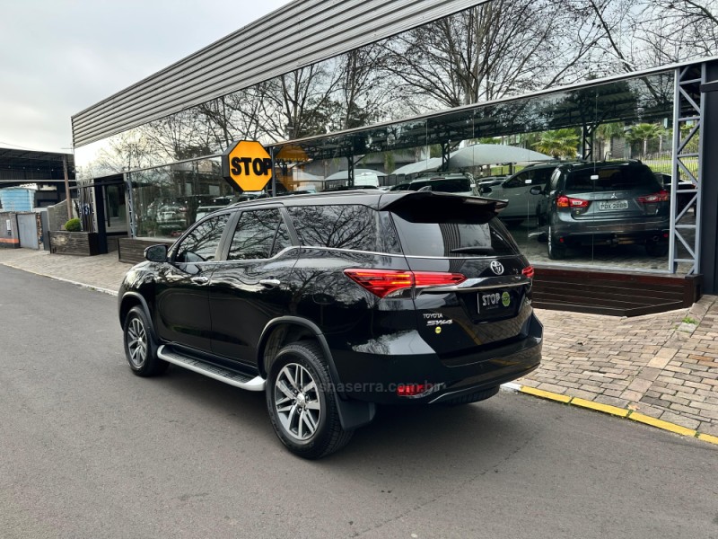 HILUX SW4 2.8 SRX 4X4 16V TURBO INTERCOOLER DIESEL 4P AUTOMÁTICO - 2019 - DOIS IRMãOS