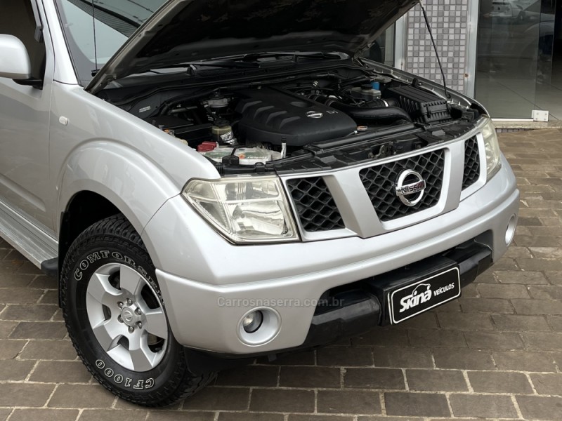 FRONTIER 2.5 XE 4X4 CD TURBO ELETRONIC DIESEL 4P MANUAL - 2011 - VACARIA