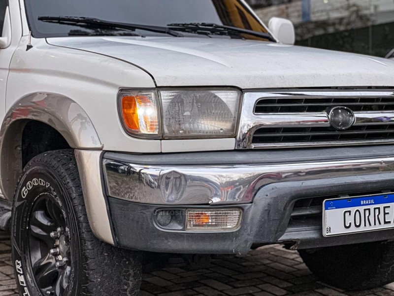 HILUX SW4 3.0 4X4 8V TURBO DIESEL 4P MANUAL - 2001 - CANELA