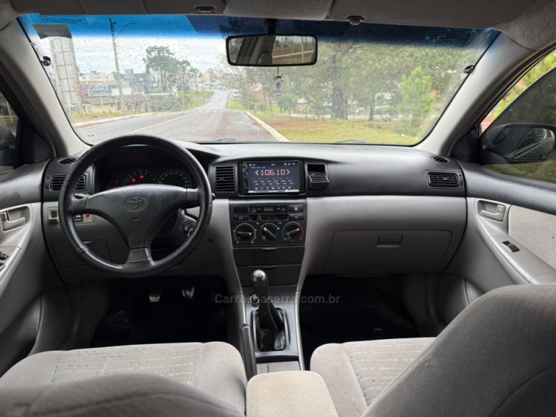 COROLLA 1.6 XLI 16V GASOLINA 4P MANUAL - 2004 - VACARIA