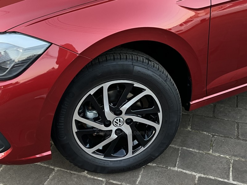 POLO 1.0 MPI ROCK IN RIO 12V FLEX 4P MANUAL - 2025 - VACARIA