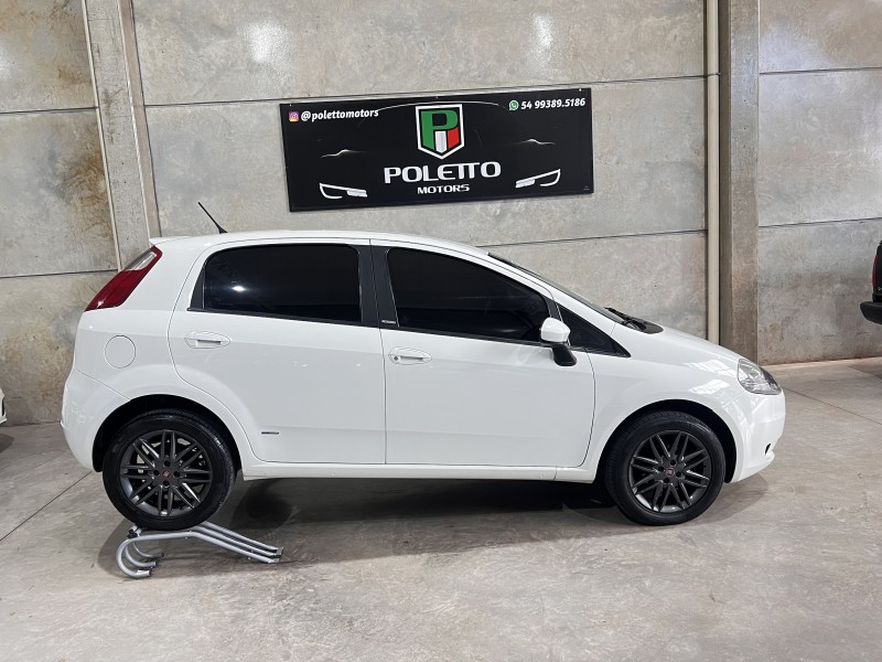 punto 1.8 essence 16v flex 4p manual 2011 caxias do sul