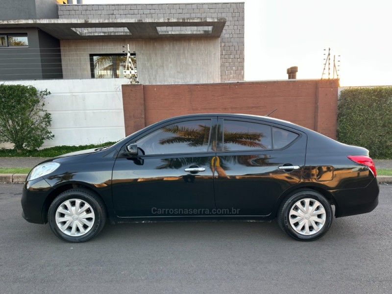 VERSA 1.6 16V FLEX SV 4P MANUAL - 2014 - SãO LEOPOLDO