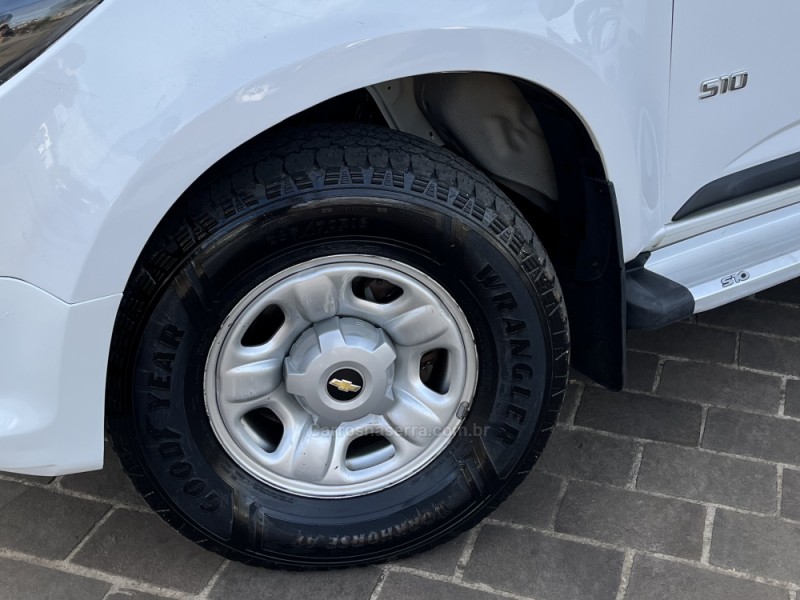 S10 2.8 LS 4X4 CD 16V TURBO DIESEL 4P MANUAL - 2020 - VACARIA