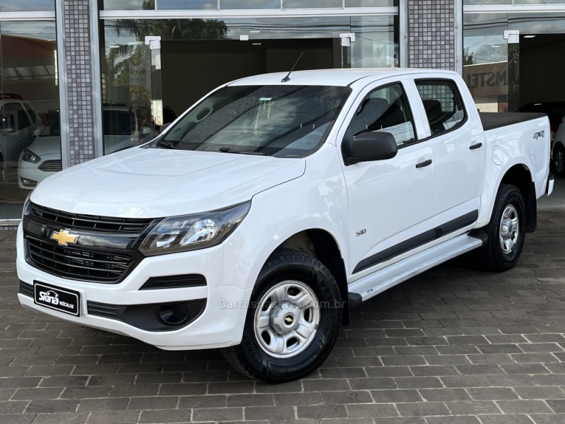 S10 2.8 LS 4X4 CD 16V TURBO DIESEL 4P MANUAL - 2020 - VACARIA