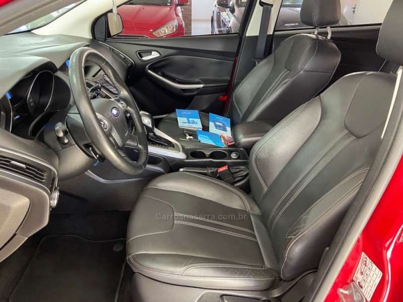FOCUS 2.0 SE PLUS 16V FLEX 4P AUTOMÁTICO - 2015 - NOVA BASSANO