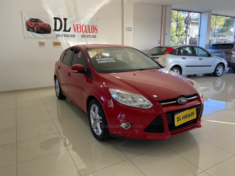 FOCUS 2.0 SE PLUS 16V FLEX 4P AUTOMÁTICO - 2015 - NOVA BASSANO