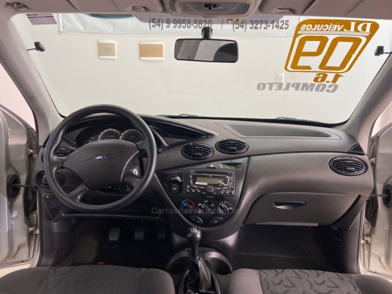 FOCUS 1.6 GL 8V FLEX 4P MANUAL - 2009 - NOVA BASSANO