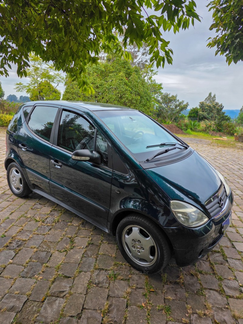 CLASSE A 1.6 160 CLASSIC GASOLINA 4P MANUAL - 2004 - CAXIAS DO SUL
