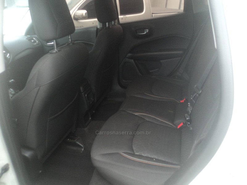 COMPASS 2.0 SPORT 4X4 16V FLEX 4P AUTOMÁTICO - 2018 - FARROUPILHA