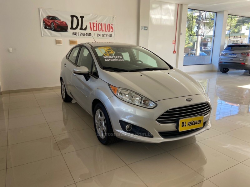 FIESTA 1.6 SE SEDAN 16V FLEX 4P AUTOMÁTICO - 2015 - NOVA BASSANO