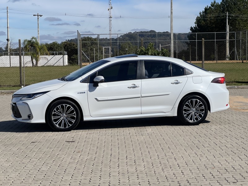 COROLLA 1.8 ALTIS PREMIUM 16V HÍBRIDO 4P AUTOMÁTICO - 2022 - ANTôNIO PRADO