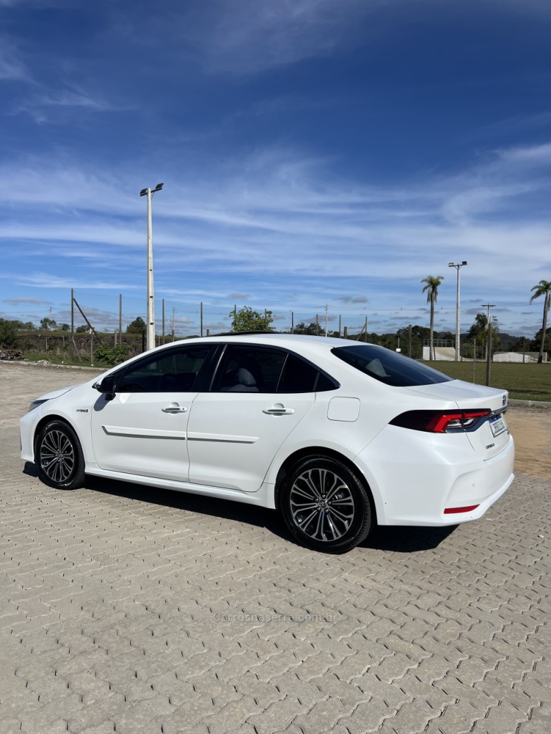 COROLLA 1.8 ALTIS PREMIUM 16V HÍBRIDO 4P AUTOMÁTICO - 2022 - ANTôNIO PRADO