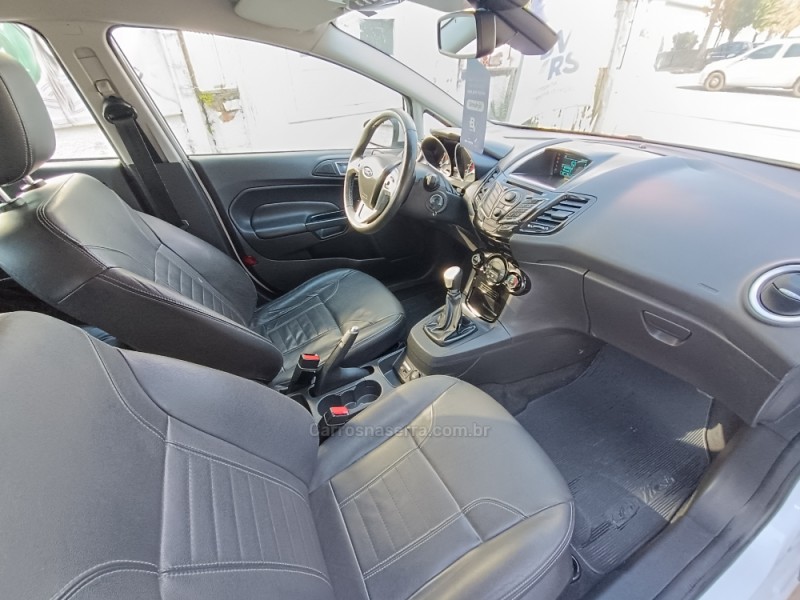 FIESTA 1.6 TITANIUM HATCH 16V FLEX 4P MANUAL - 2015 - BENTO GONçALVES