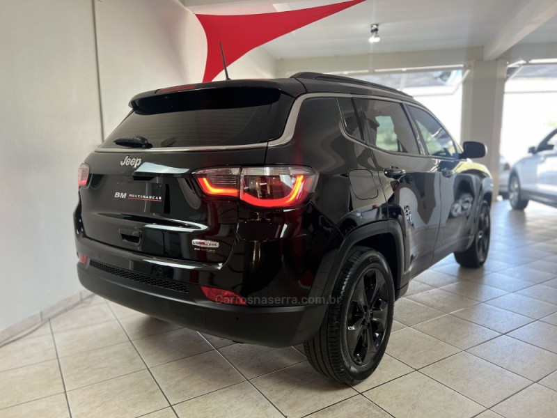 COMPASS 2.0 16V FLEX LONGITUDE AUTOMÁTICO - 2018 - GUAPORé