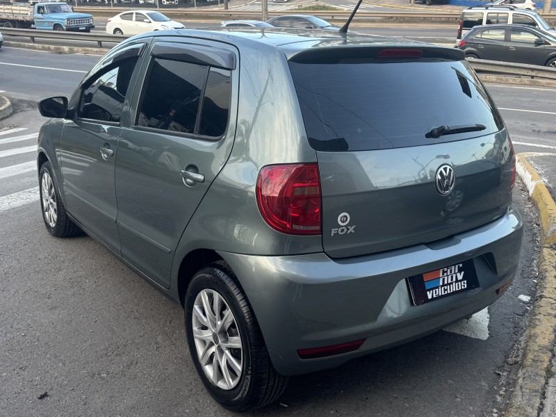 FOX 1.0 MI 8V FLEX 4P MANUAL - 2011 - CAXIAS DO SUL