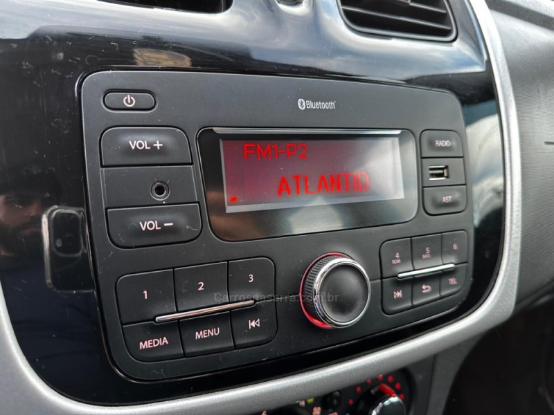 SANDERO 1.0 EXPRESSION 16V FLEX 4P MANUAL - 2015 - CANELA