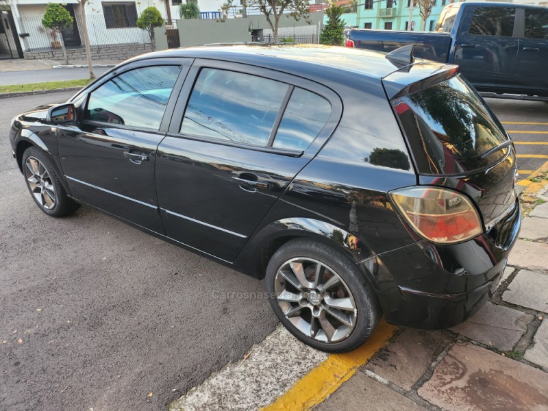 VECTRA 2.0 SFI GT-X HATCH 8V FLEX 4P MANUAL - 2008 - VERANóPOLIS