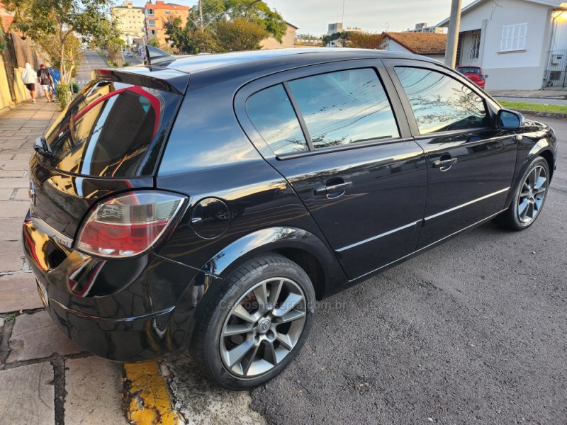 VECTRA 2.0 SFI GT-X HATCH 8V FLEX 4P MANUAL - 2008 - VERANóPOLIS