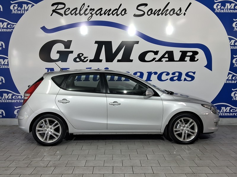 I30 2.0 MPI 16V GASOLINA 4P MANUAL - 2011 - SãO SEBASTIãO DO CAí