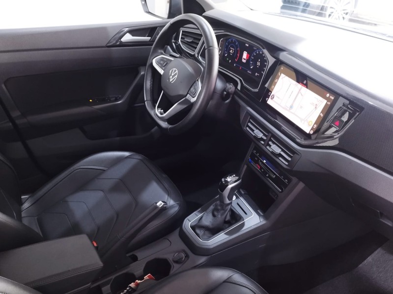 POLO 1.0	200 TSI HIGHLINE AUTOMÁTICO  - 2024 - CAXIAS DO SUL