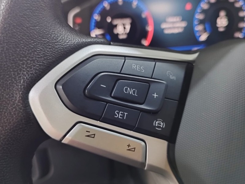 POLO 1.0	200 TSI HIGHLINE AUTOMÁTICO  - 2024 - CAXIAS DO SUL