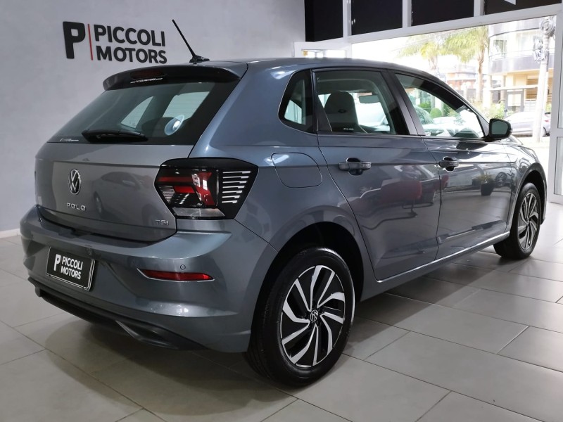 POLO 1.0	200 TSI HIGHLINE AUTOMÁTICO  - 2024 - CAXIAS DO SUL