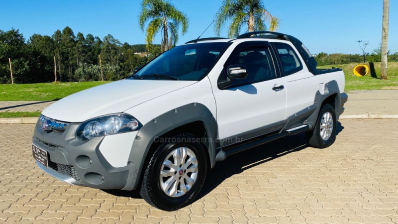 STRADA 1.8 MPI ADVENTURE CD 16V FLEX 2P MANUAL - 2013 - DOIS IRMãOS