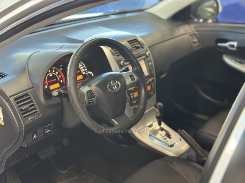 COROLLA 2.0 XRS 16V FLEX 4P AUTOMÁTICO - 2014 - ESTâNCIA VELHA