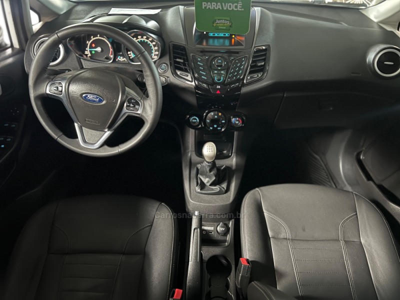 FIESTA 1.6 TITANIUM HATCH 16V FLEX 4P MANUAL - 2016 - CAXIAS DO SUL