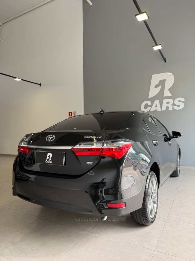 COROLLA 2.0 XEI 16V FLEX 4P AUTOMÁTICO - 2019 - LAJEADO