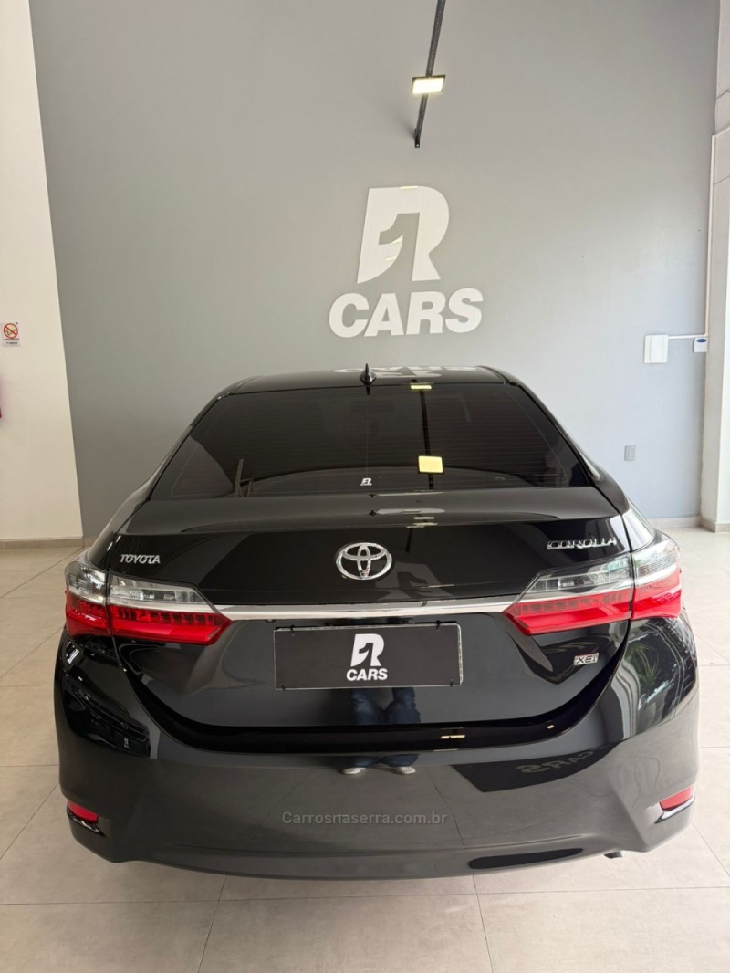 COROLLA 2.0 XEI 16V FLEX 4P AUTOMÁTICO - 2019 - LAJEADO