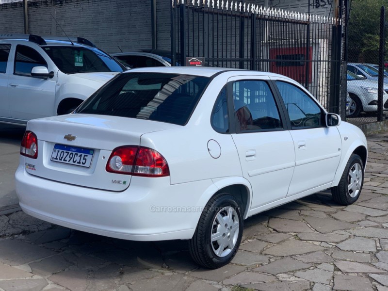 CLASSIC 1.0 MPFI LS 8V FLEX 4P MANUAL - 2011 - CAXIAS DO SUL