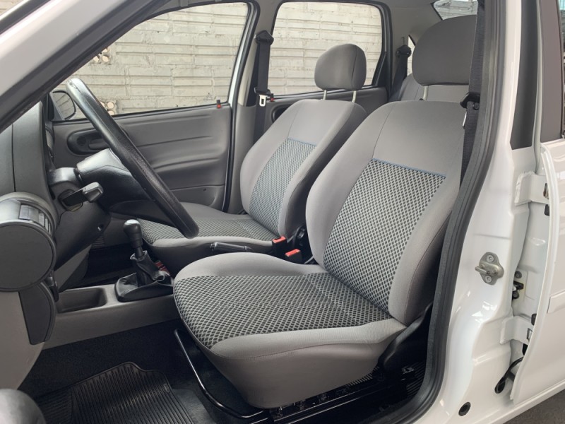 CLASSIC 1.0 MPFI LS 8V FLEX 4P MANUAL - 2011 - CAXIAS DO SUL