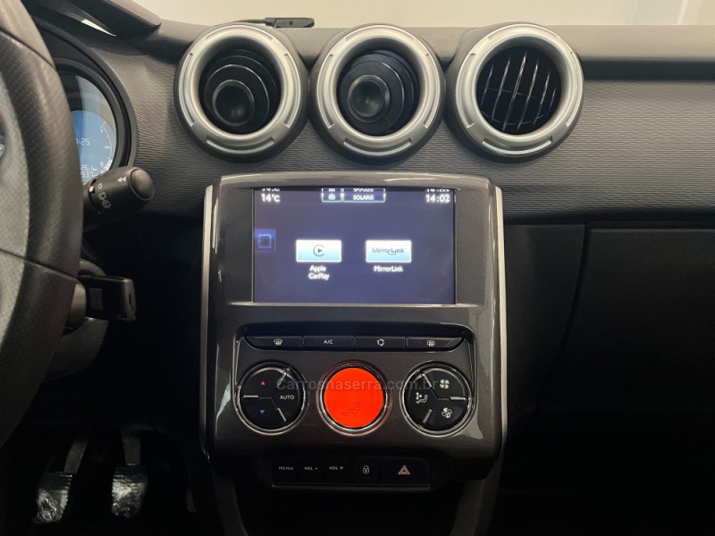 C3 1.5 ATTRACTION 8V FLEX 4P MANUAL - 2017 - FLORES DA CUNHA