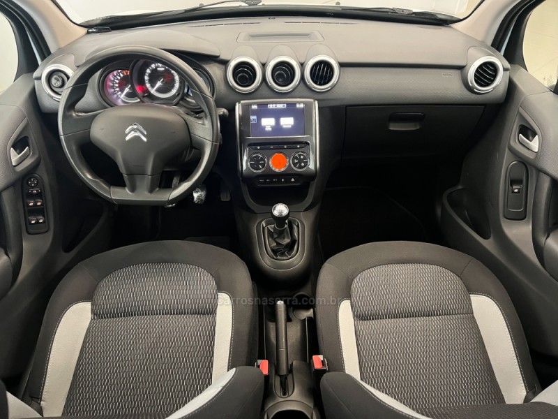 C3 1.5 ATTRACTION 8V FLEX 4P MANUAL - 2017 - FLORES DA CUNHA