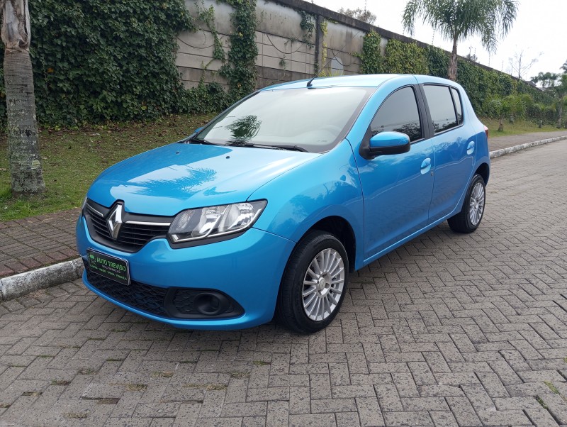 sandero 1.6 expression 8v flex 4p manual 2015 caxias do sul