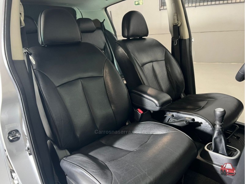TIIDA 1.8 SL 16V FLEX 4P MANUAL - 2013 - CAXIAS DO SUL