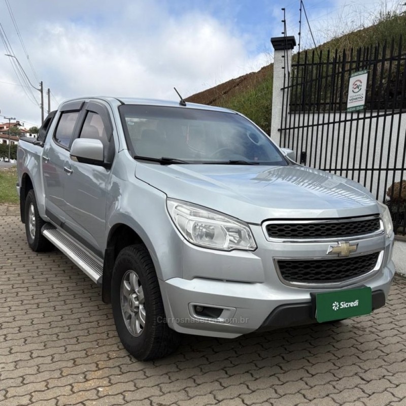 S10 2.8 4X2 CD 12V TURBO INTERCOOLER DIESEL 4P MANUAL - 2013 - CAXIAS DO SUL