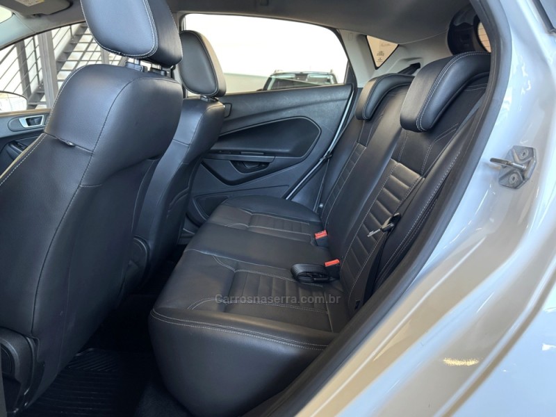 FIESTA 1.6 TITANIUM HATCH 16V FLEX 4P AUTOMÁTICO - 2014 - BENTO GONçALVES
