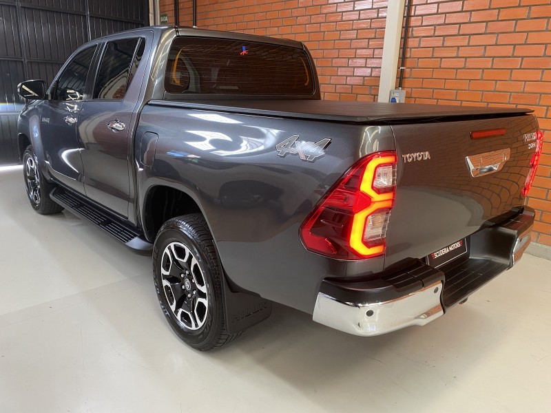 HILUX 2.8 SRX PLUS 4X4 CD TURBO DIESEL 4P AUTOMÁTICO - 2021 - BENTO GONçALVES