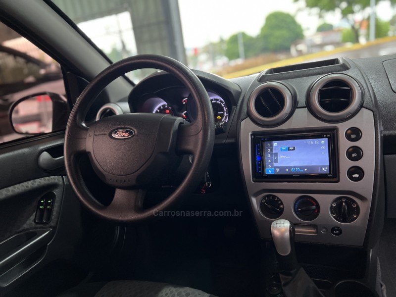 FIESTA 1.6 ROCAM SE 8V FLEX 4P MANUAL - 2014 - BOM PRINCíPIO